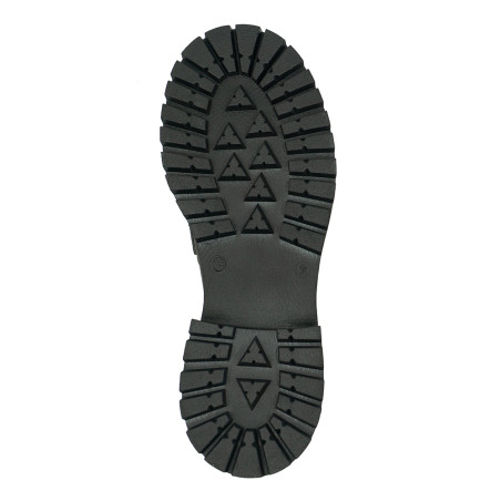 Nicolo Ferretti moteriški bateliai