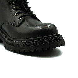 Nicolo Ferretti moteriški aulinukai