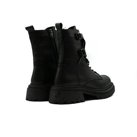 Nicolo Ferretti moteriški aulinukai