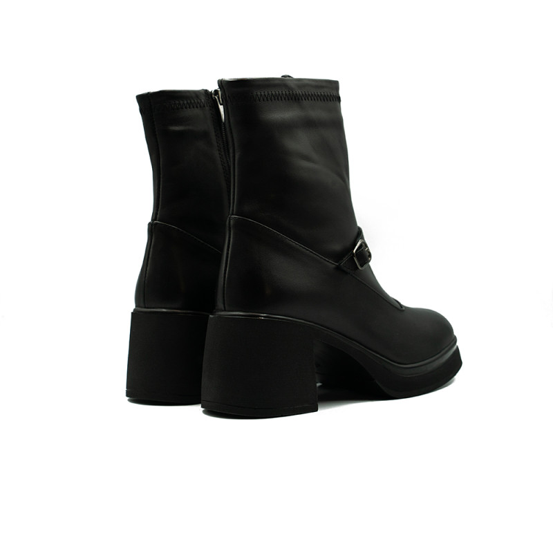 Nicolo Ferretti moteriški aulinukai