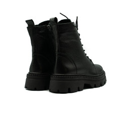 Nicolo Ferretti moteriški aulinukai