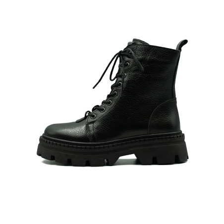 Nicolo Ferretti moteriški aulinukai