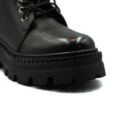 Nicolo Ferretti moteriški aulinukai