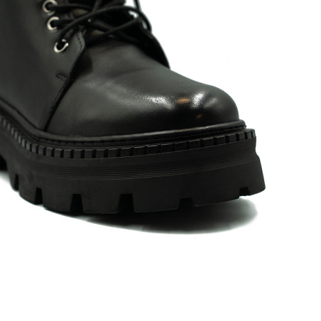 Nicolo Ferretti moteriški aulinukai