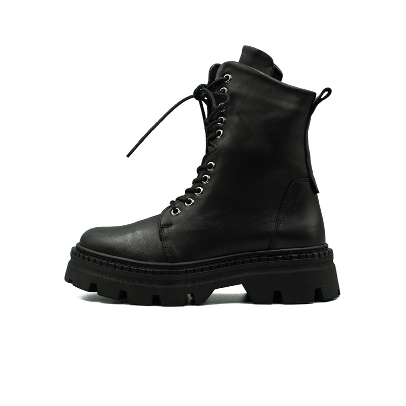 Nicolo Ferretti moteriški aulinukai