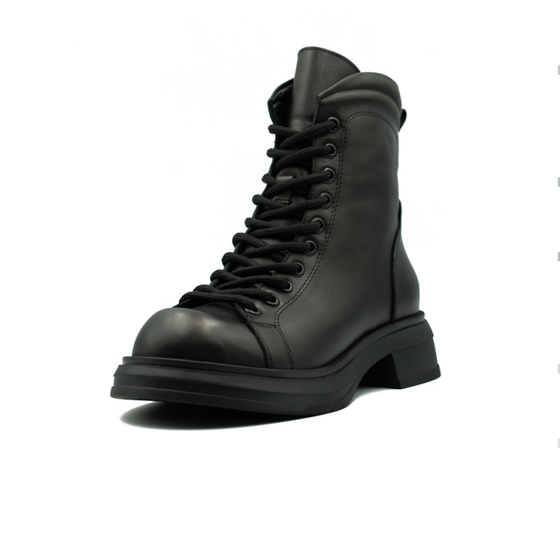 Nicolo Ferretti moteriški aulinukai