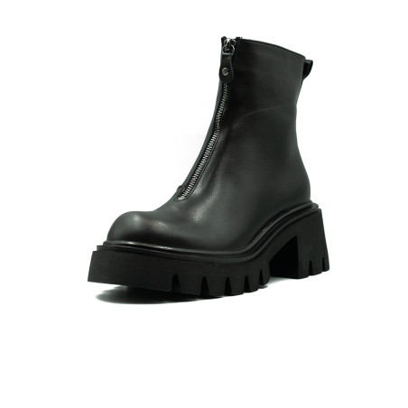 Nicolo Ferretti moteriški aulinukai