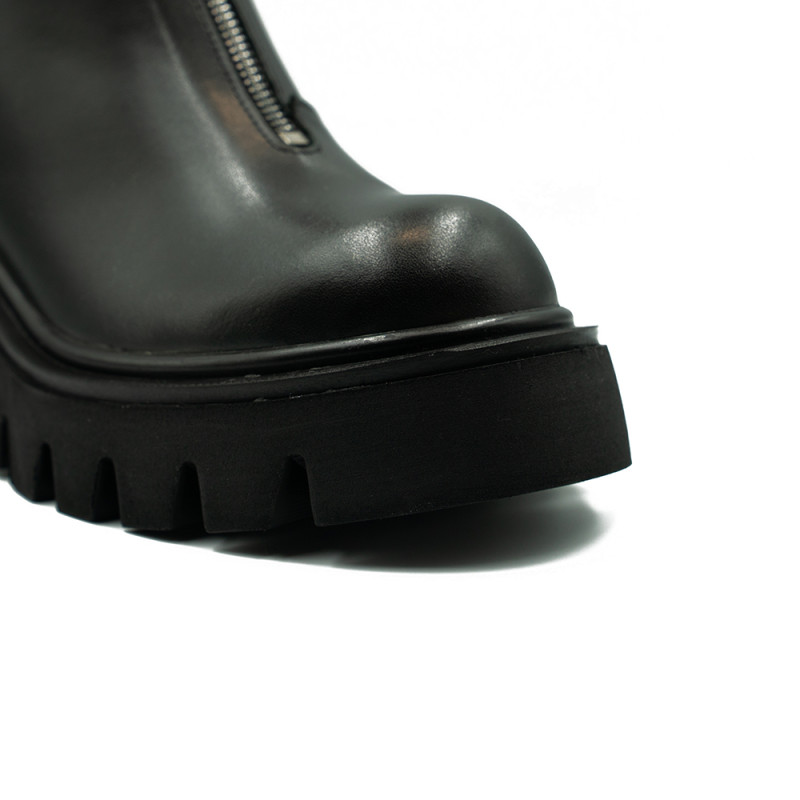 Nicolo Ferretti moteriški aulinukai