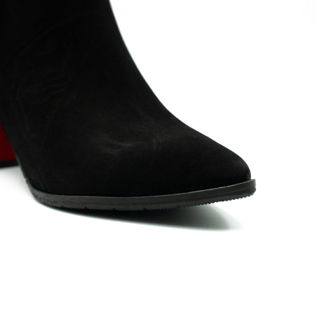 Nicolo Ferretti moteriški aulinukai