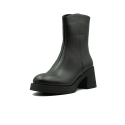 Nicolo Ferretti moteriški aulinukai