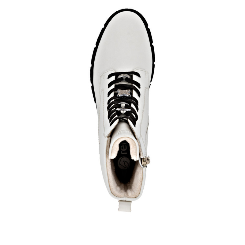 Remonte moteriški aulinukai