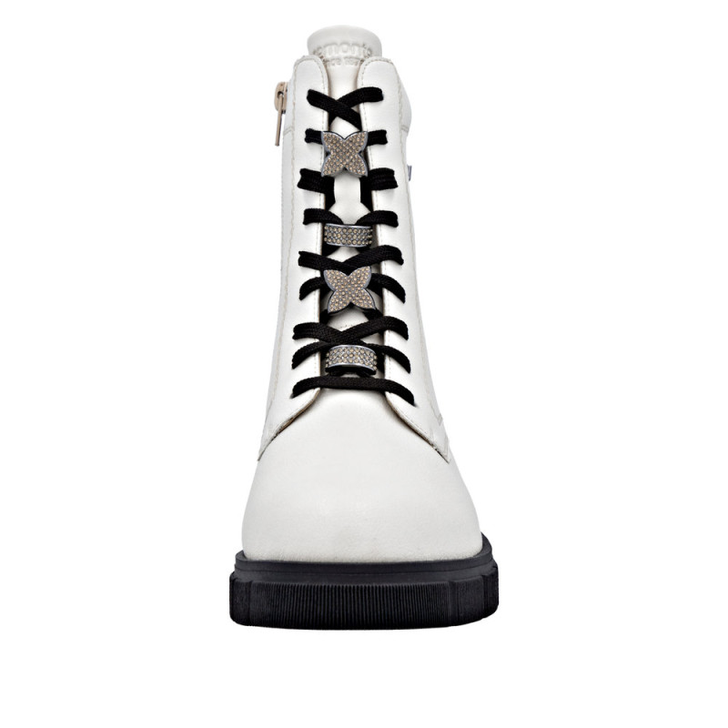 Remonte moteriški aulinukai