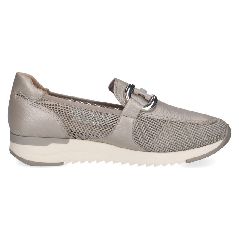 Caprice moteriški bateliai