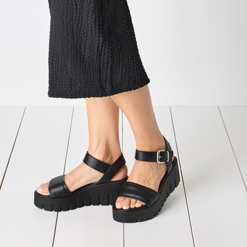 Tamaris moteriškos basutės