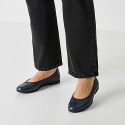 Caprice moteriški bateliai