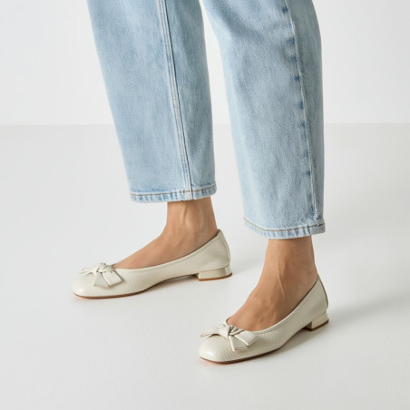 Caprice moteriški bateliai