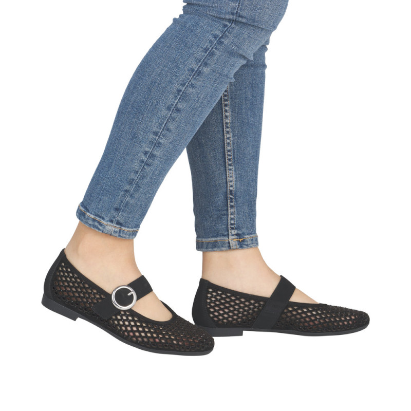 Remonte moteriški bateliai