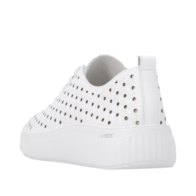 Remonte moteriški bateliai