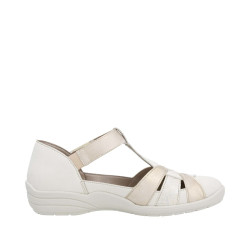 Remonte moteriški bateliai