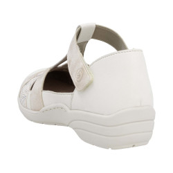 Remonte moteriški bateliai