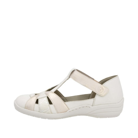 Remonte moteriški bateliai