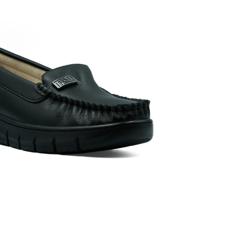 Potocki moteriški bateliai