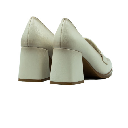 Potocki moteriški bateliai