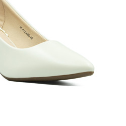 Potocki moteriški bateliai