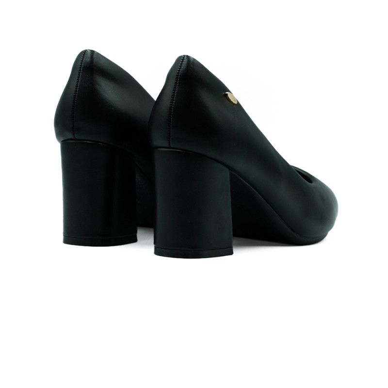 Potocki moteriški bateliai