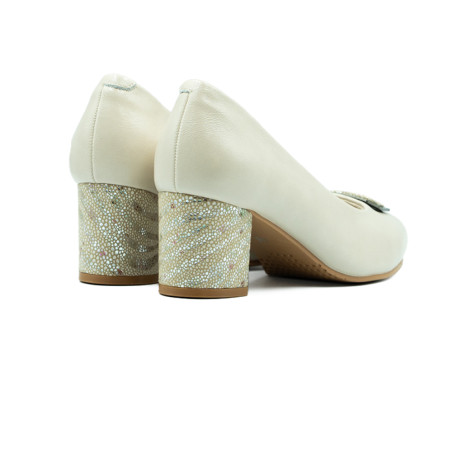 Potocki moteriški bateliai