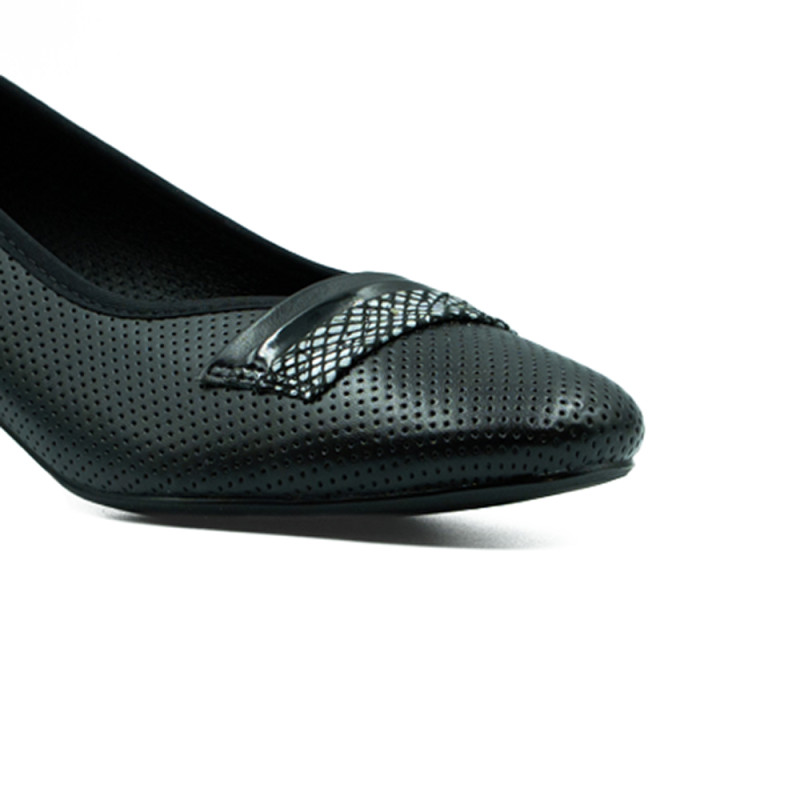 Potocki moteriški bateliai